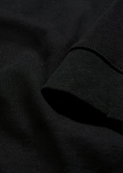 Camiseta elástica con escote en forma de U
