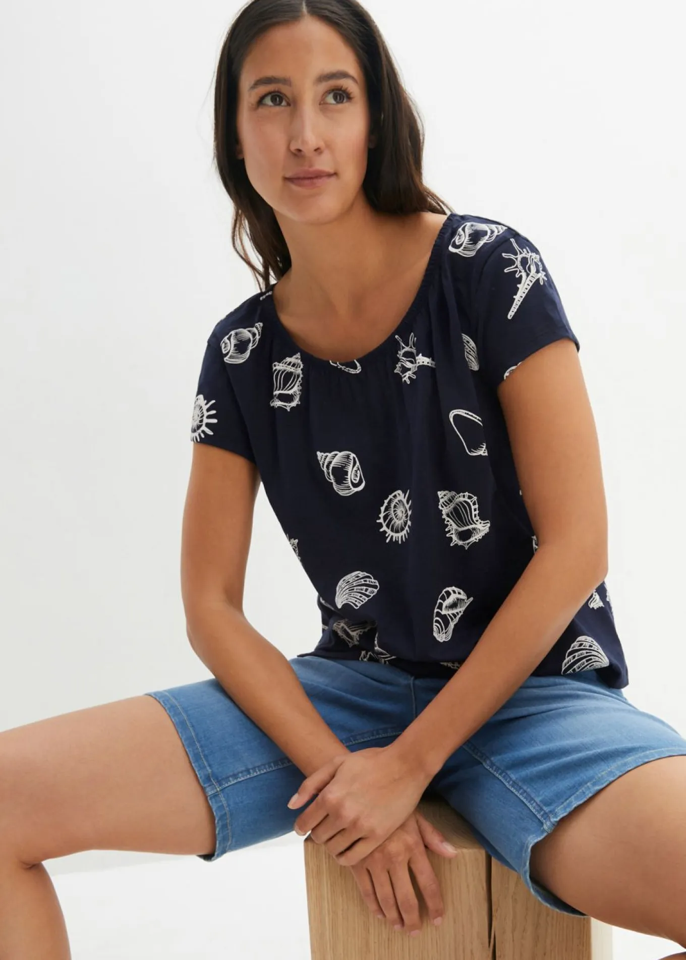 Camiseta estampada de algodón orgánico con cuello redondo