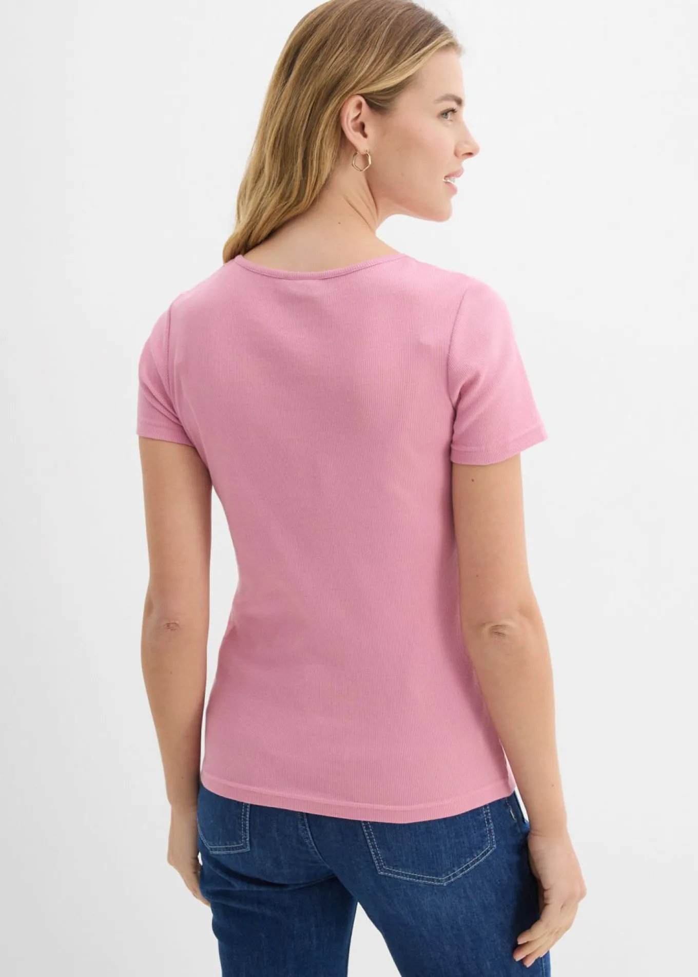 Camiseta henley con algodón orgánico puro