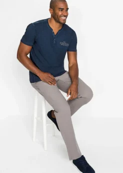 Camiseta henley de algodón orgánico puro con manga corta y aspecto lavado