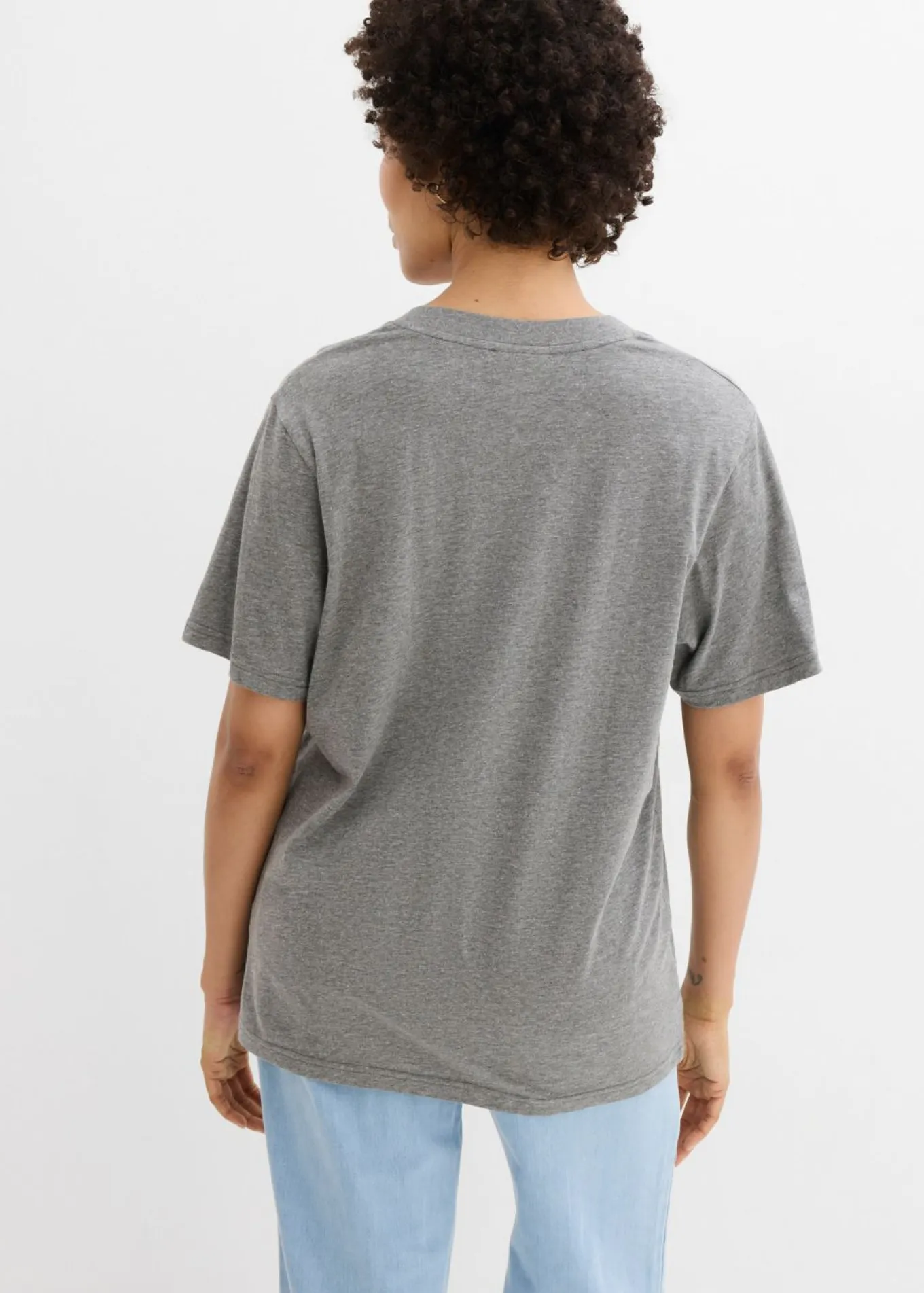 Camiseta larga ancha con cuello en V, manga corta (5 unidades)