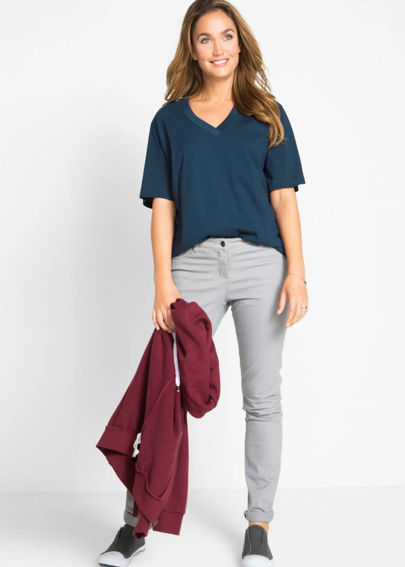 Camiseta larga ancha con cuello en V, manga corta (5 unidades)