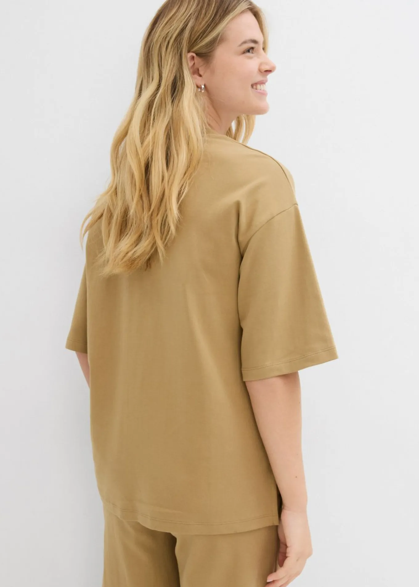 Camiseta larga de interlock