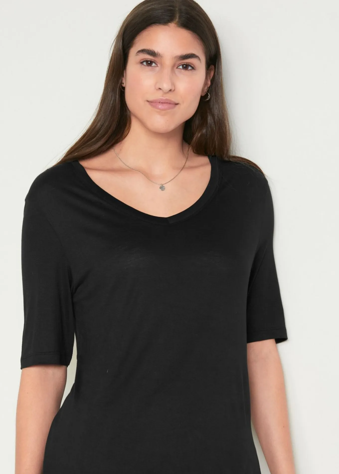 Camiseta larga de viscosa suave (2 unidades)
