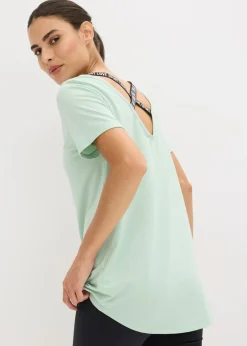 Camiseta larga deportiva con espalda abierta