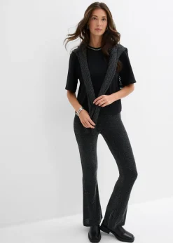 Camiseta oversize con aplicaciones