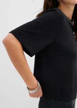 Camiseta oversize con aplicaciones