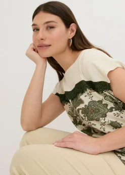 Camiseta oversize con cinta de encaje