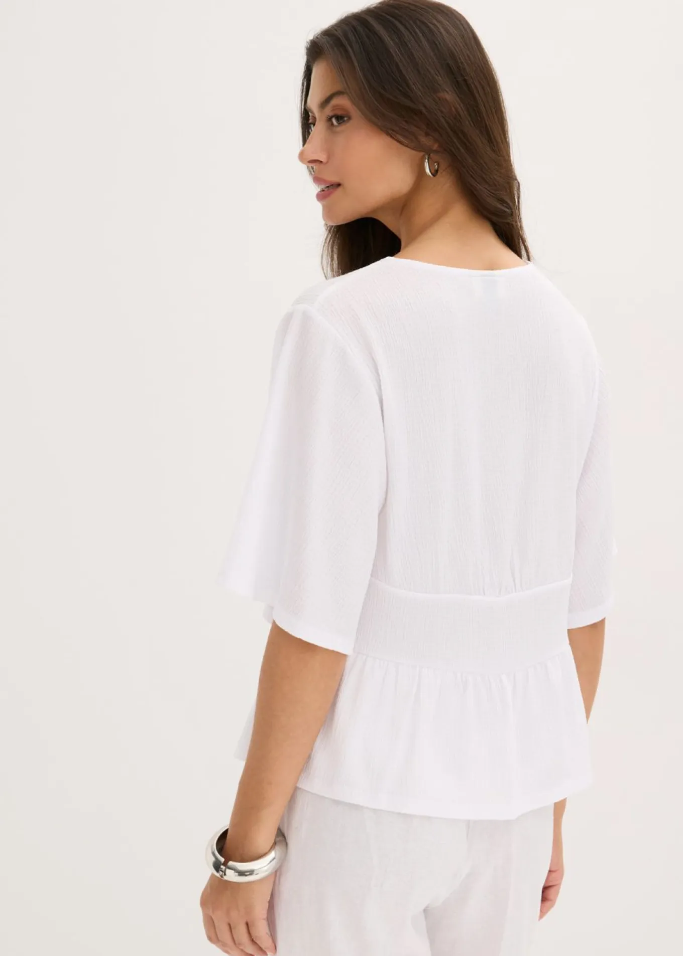 Camiseta tipo túnica con encaje