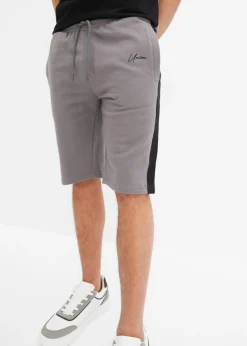 Camiseta y bermudas de chándal (2 piezas)