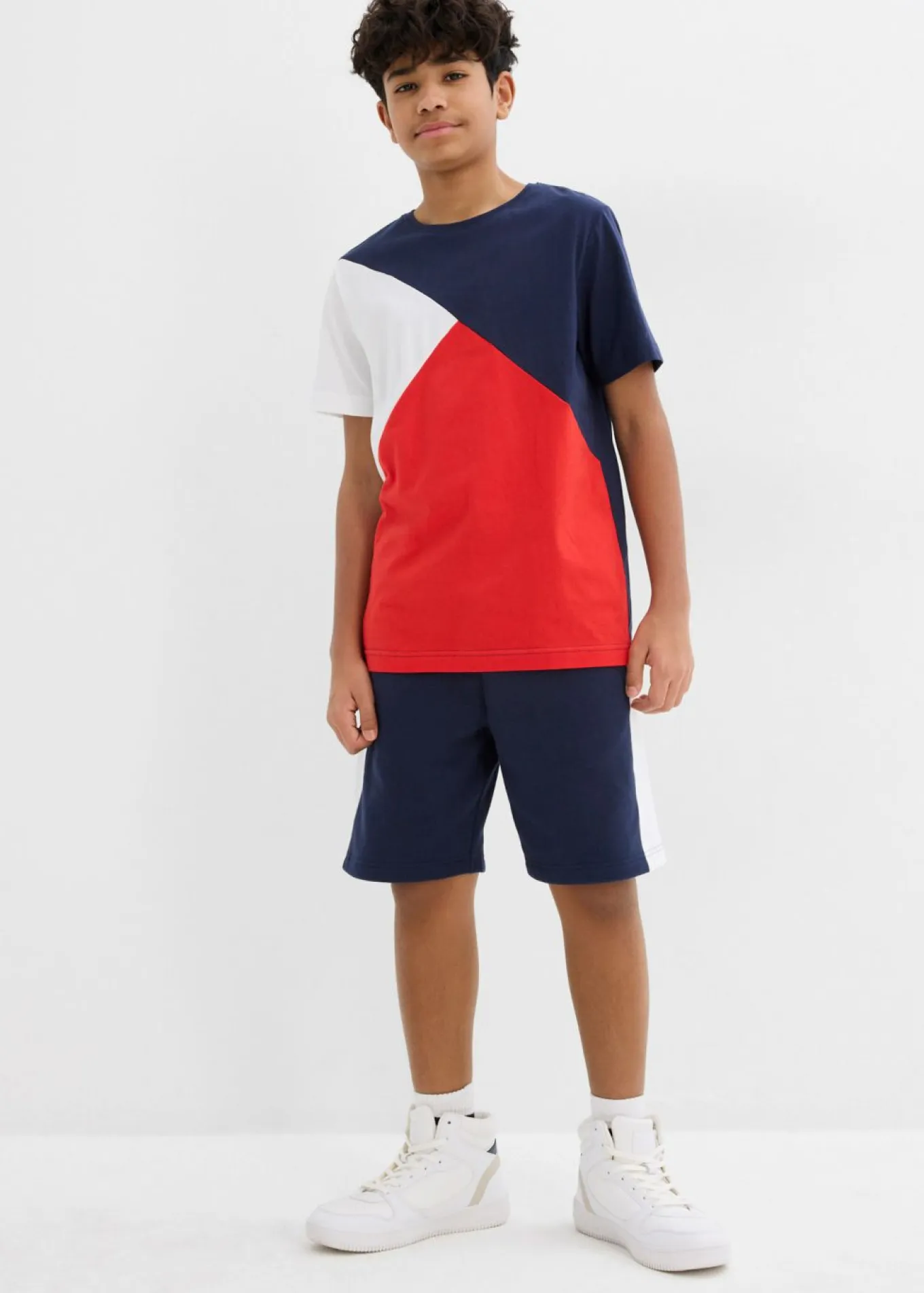 Camiseta y bermudas de chándal (conjunto de 2 piezas) de algodón orgánico puro