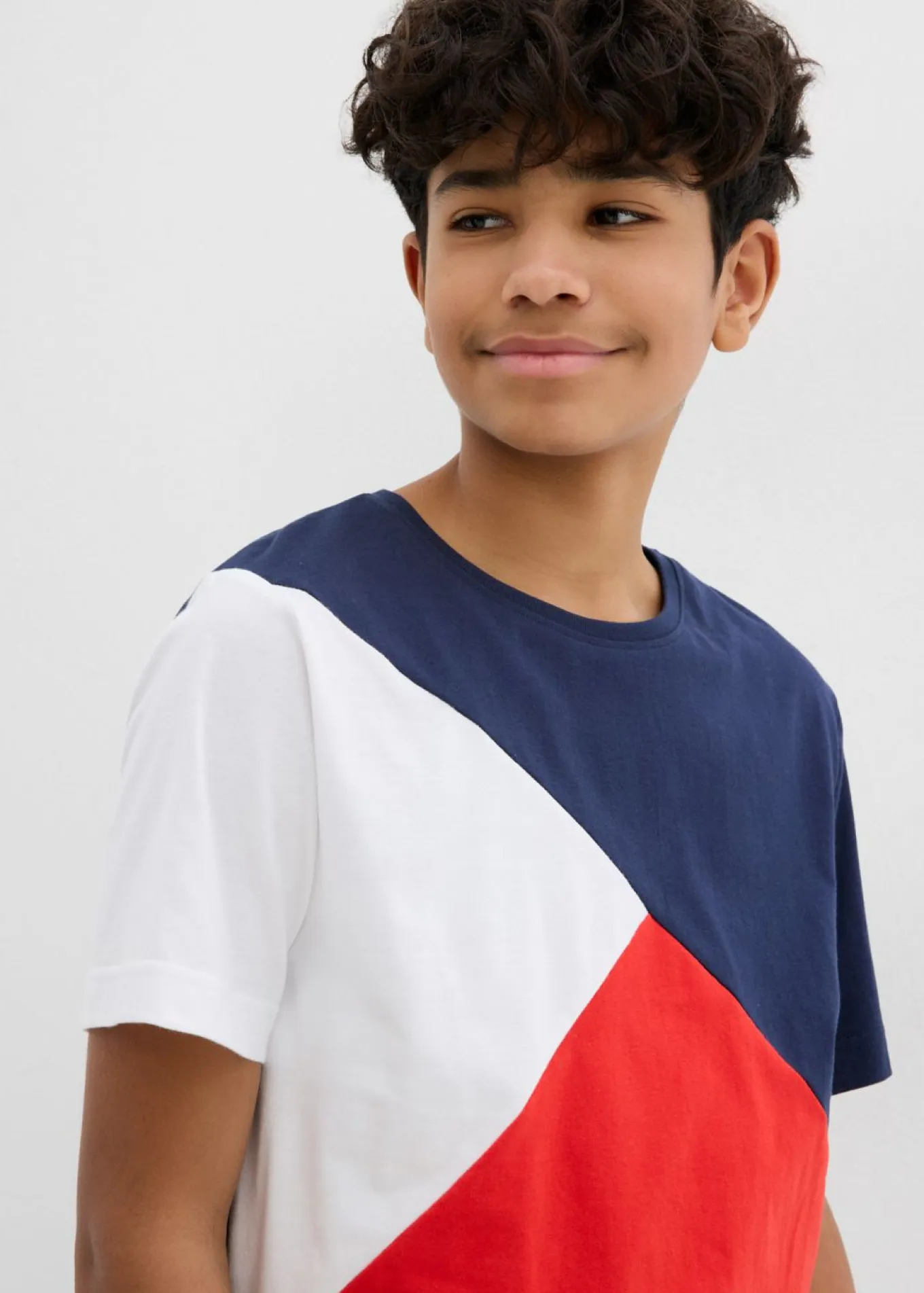 Camiseta y bermudas de chándal (conjunto de 2 piezas) de algodón orgánico puro