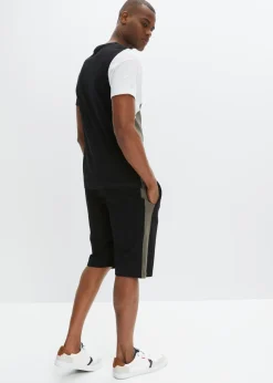 Camiseta y bermudas de chándal (2 piezas)