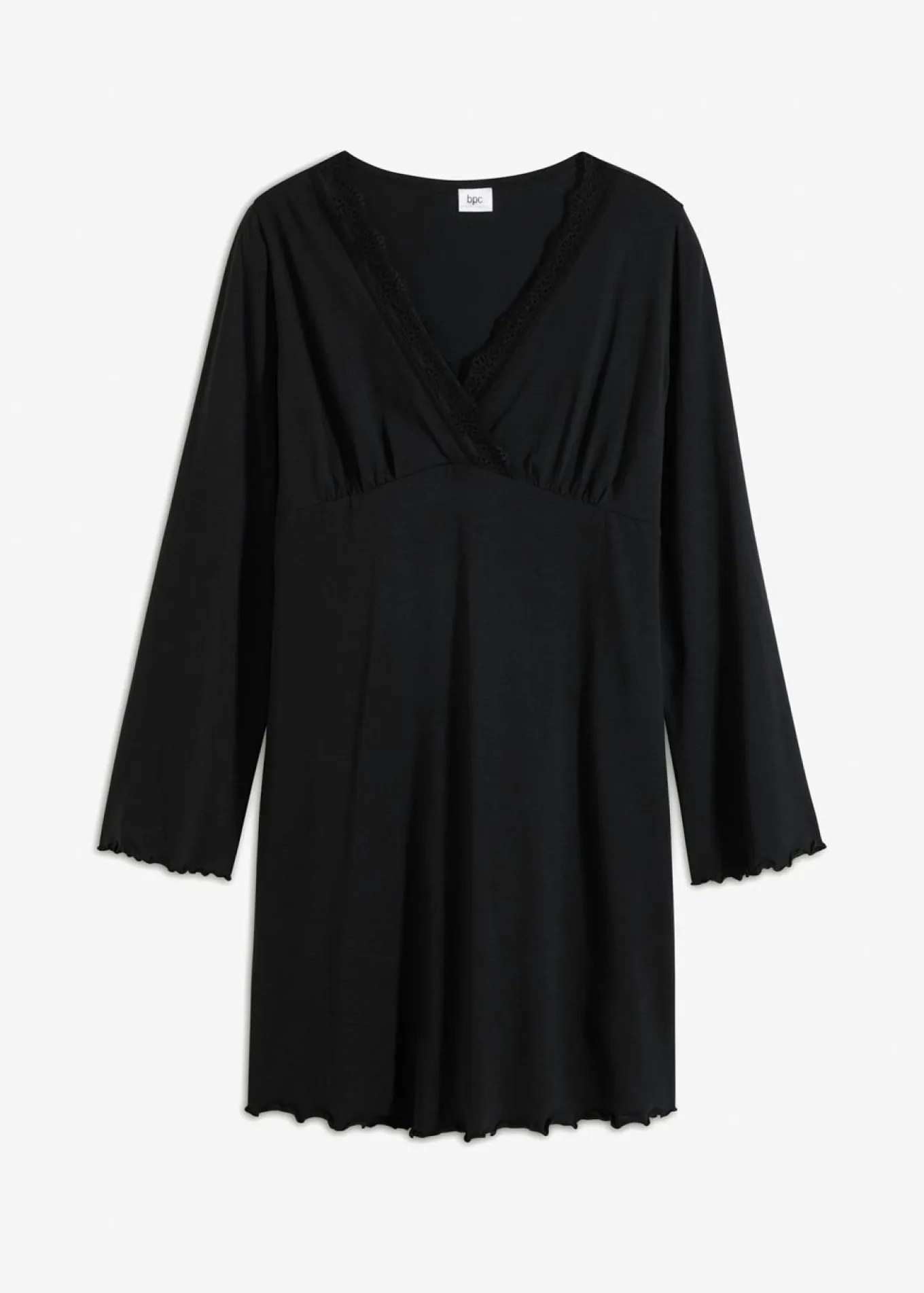 Camisón con encaje delicado