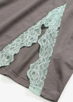 Camisón con viscosa y encaje