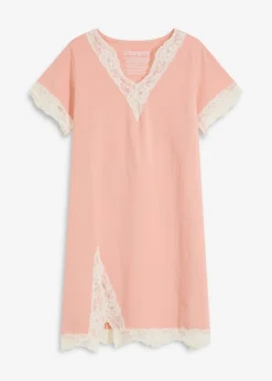 Camisón corto con un encaje delicado