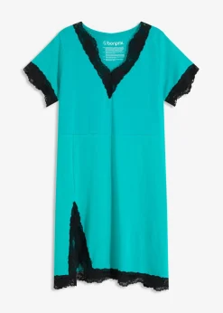 Camisón corto con un encaje delicado