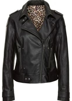 Cazadora de estilo biker