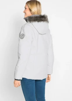 Cazadora de invierno con aspecto 2 en 1