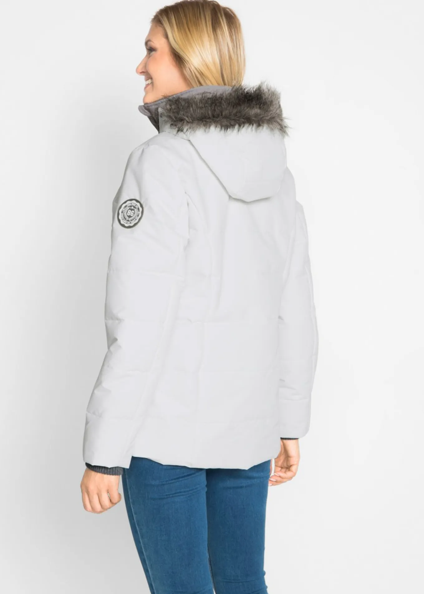 Cazadora de invierno con aspecto 2 en 1