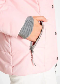 Cazadora de invierno con aspecto 2 en 1