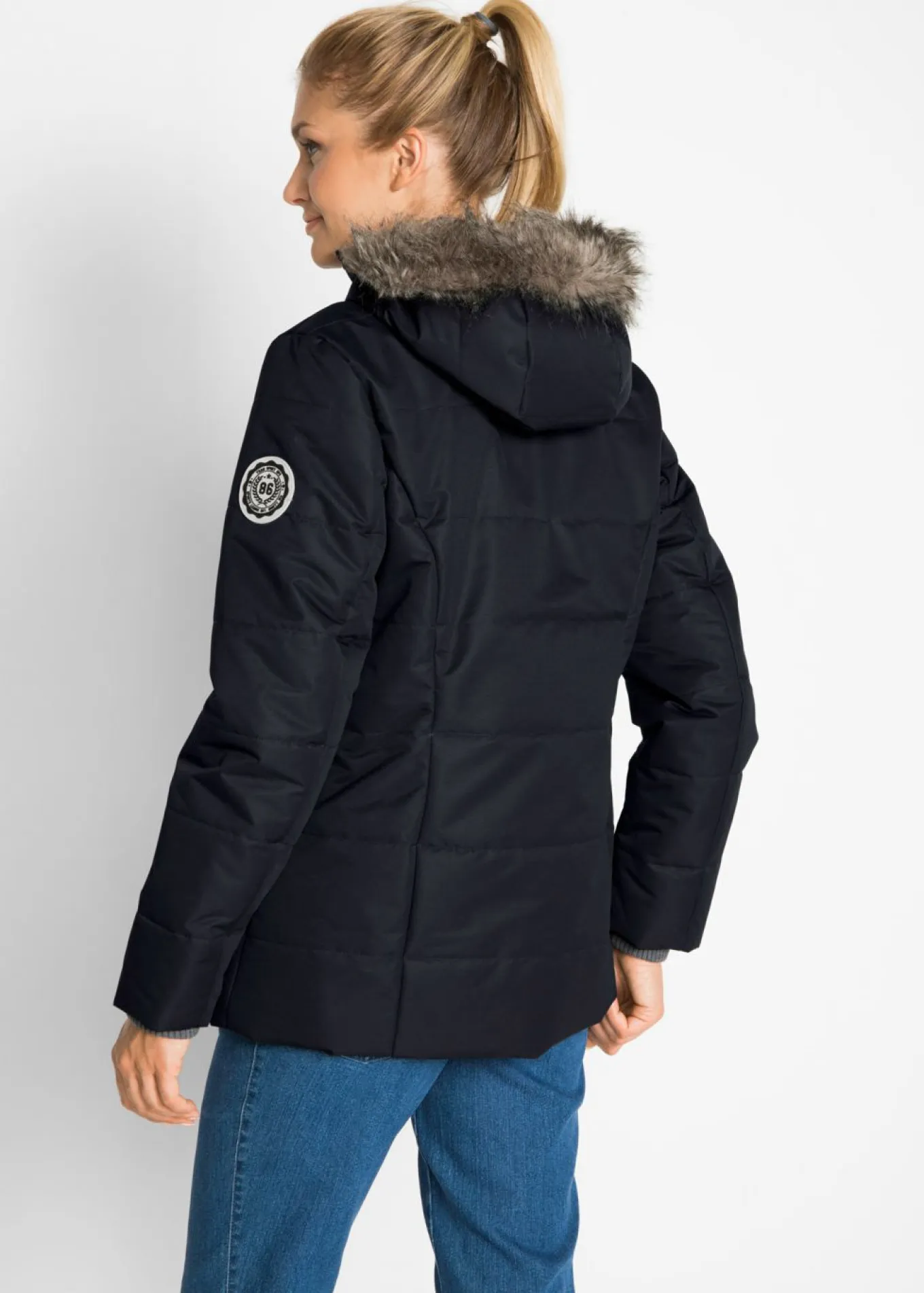 Cazadora de invierno con aspecto 2 en 1