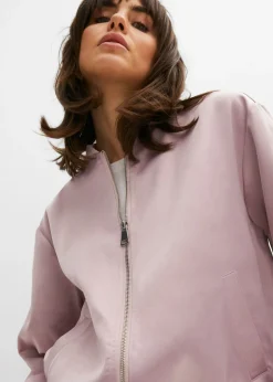 Cazadora de satén