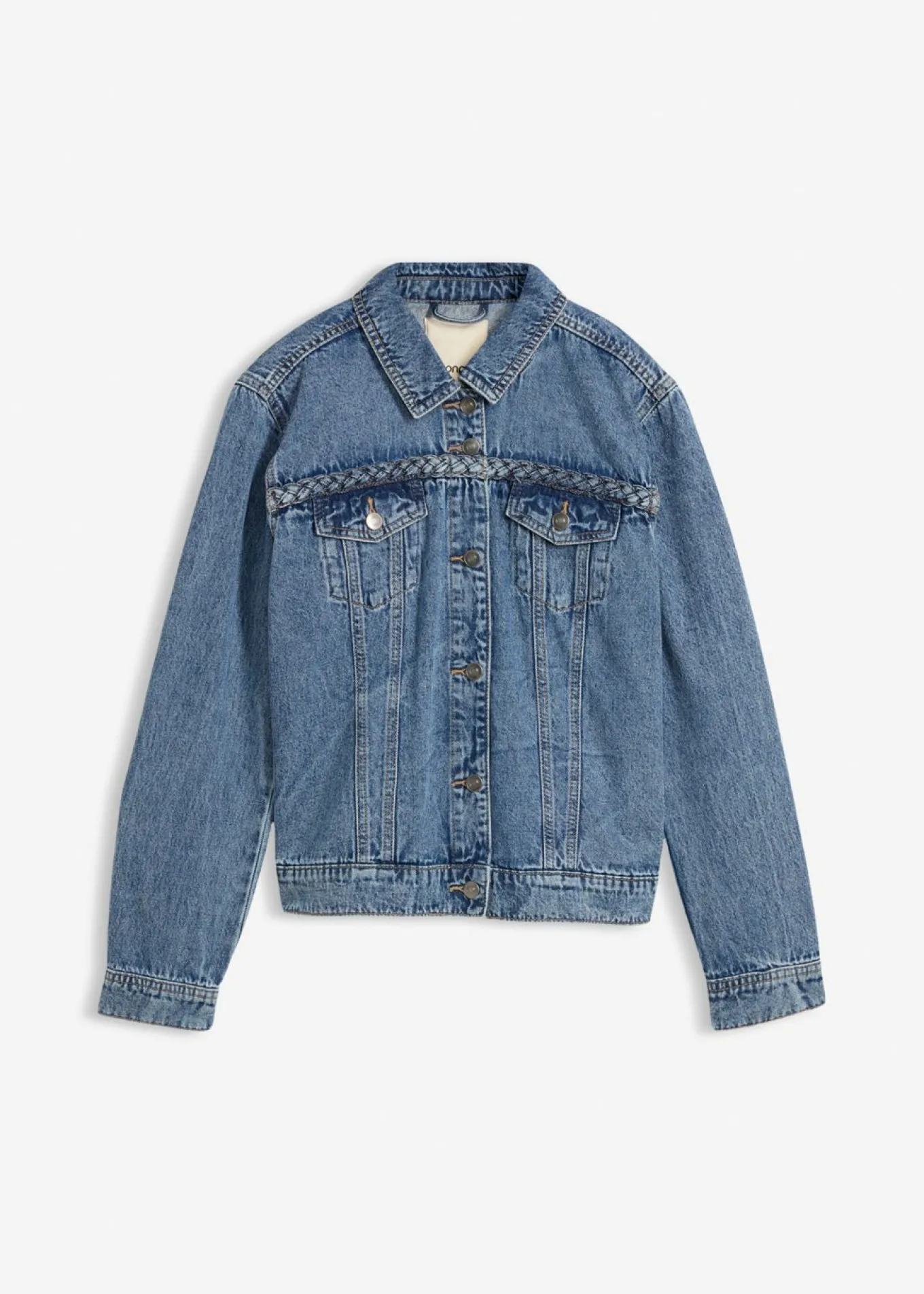 Cazadora vaquera con detalle trenzado