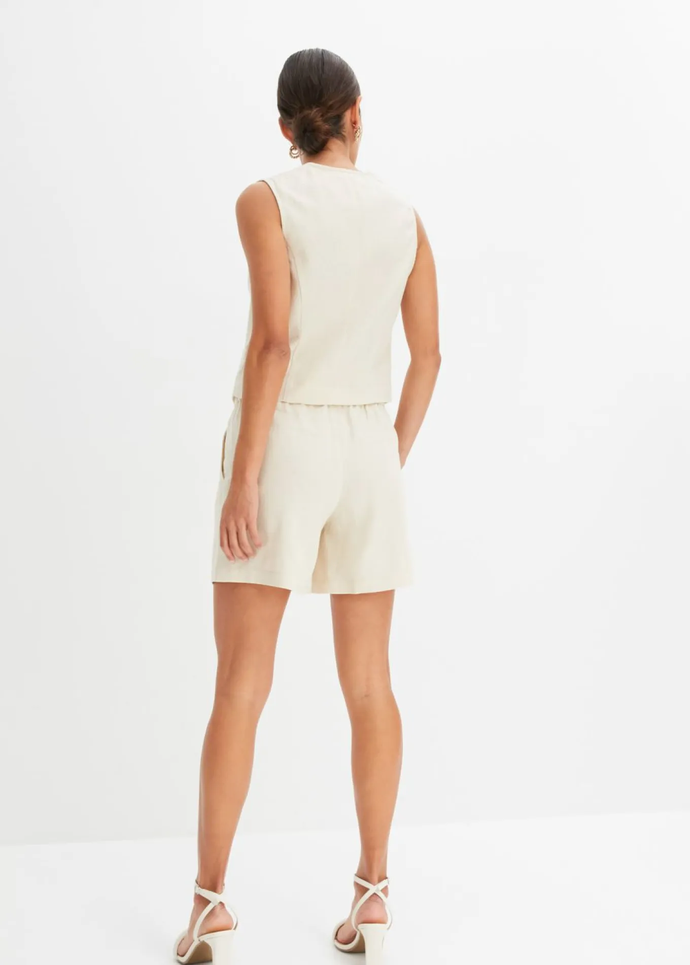Chaleco y pantalón corto de mezcla de lino