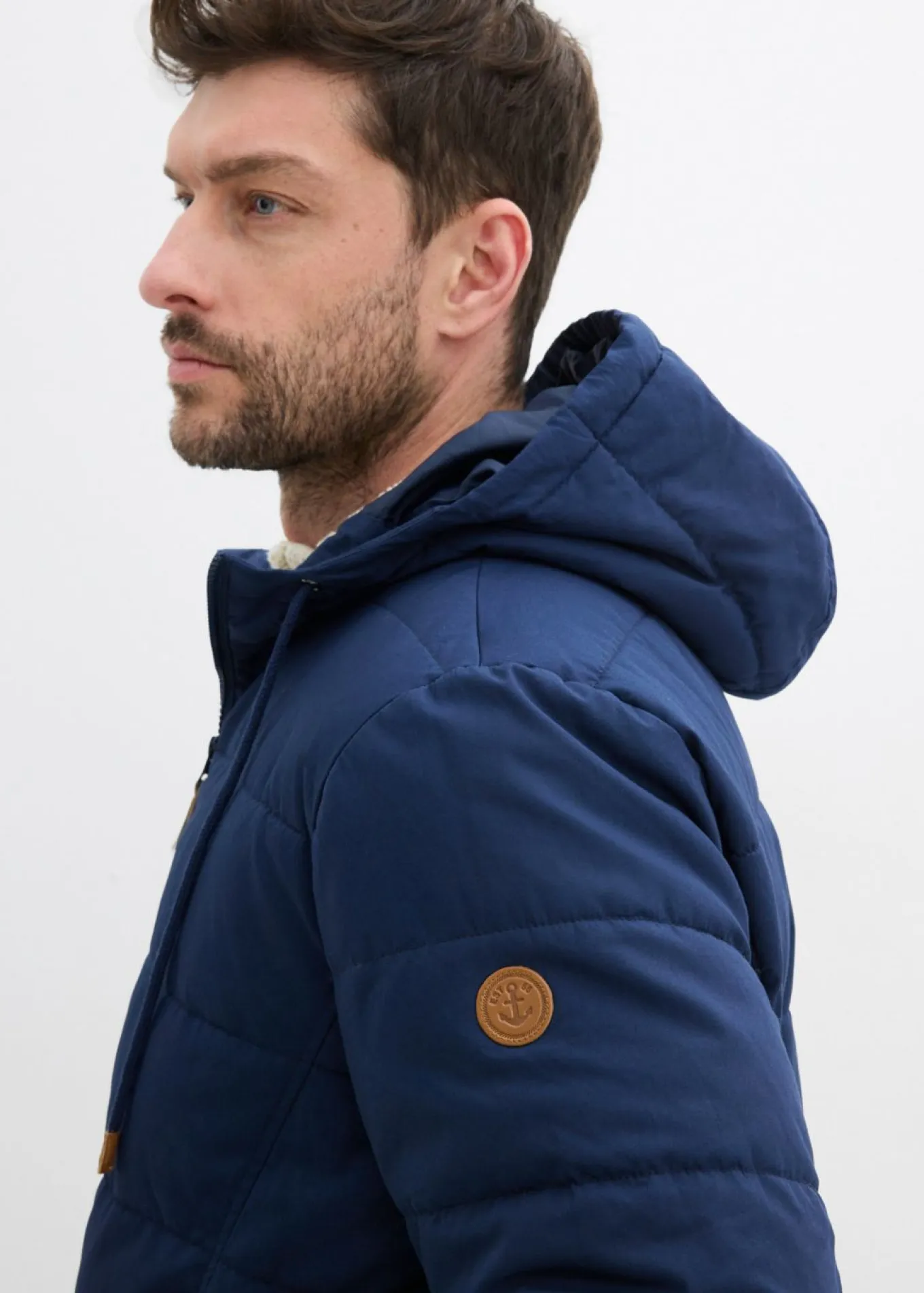 Chaqueta acolchada con corte de cazadora