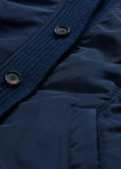 Chaqueta acolchada con puños de punto