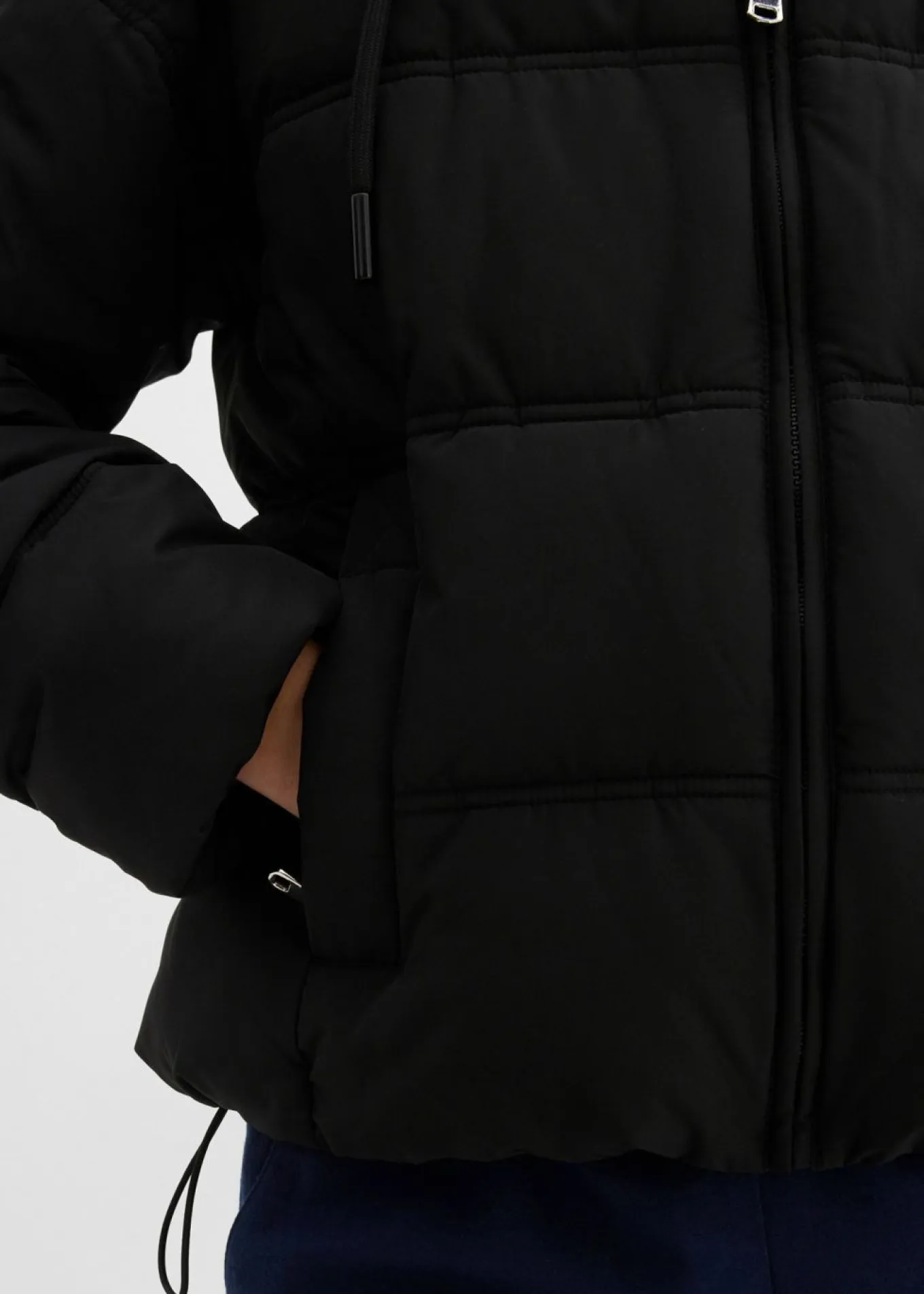 Chaqueta acolchada corta