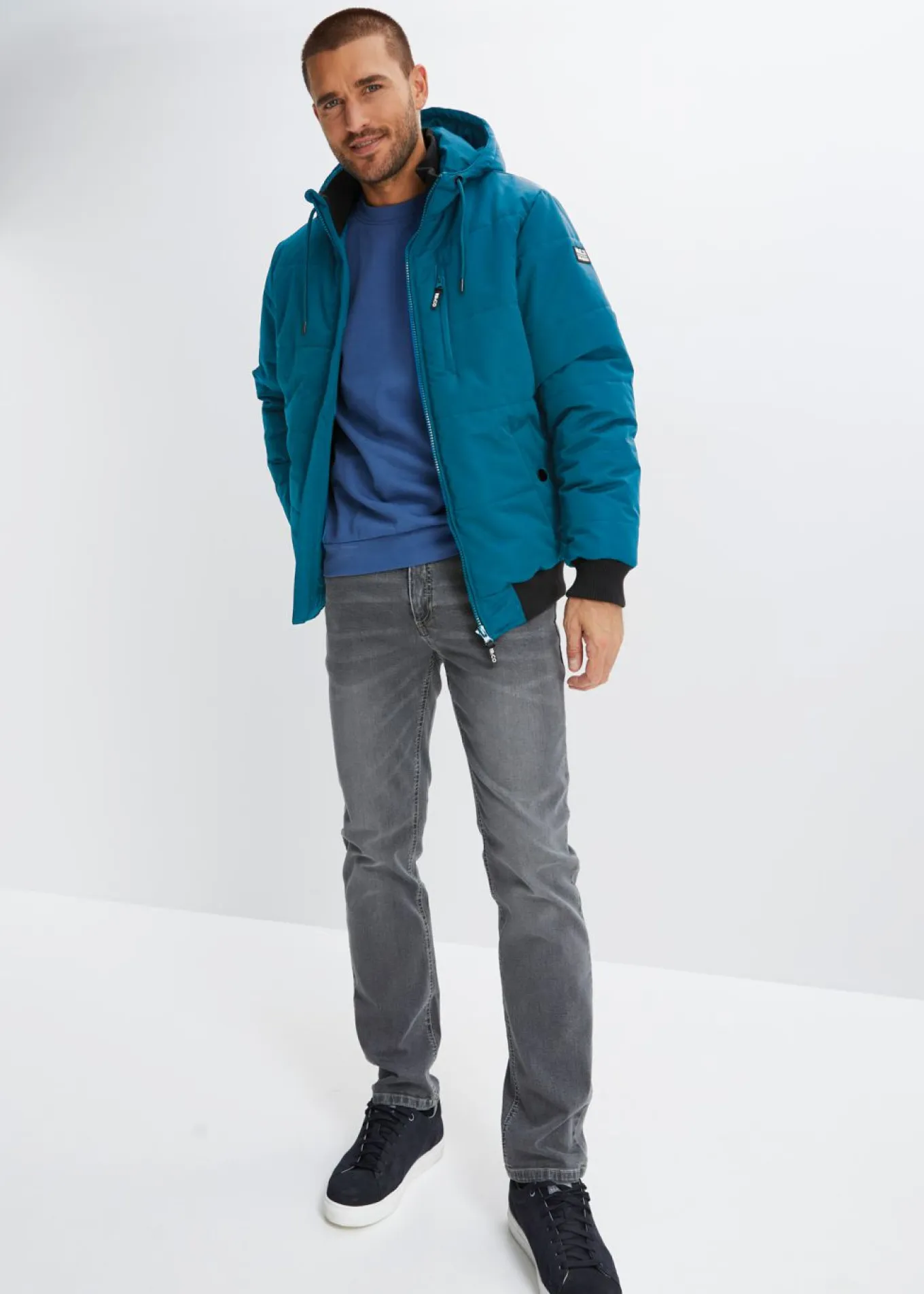 Chaqueta acolchada de invierno tipo cazadora con capucha