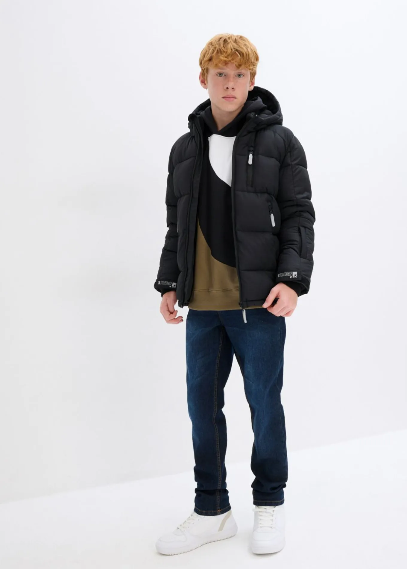 Chaqueta acolchada de invierno con forro cálido y capucha