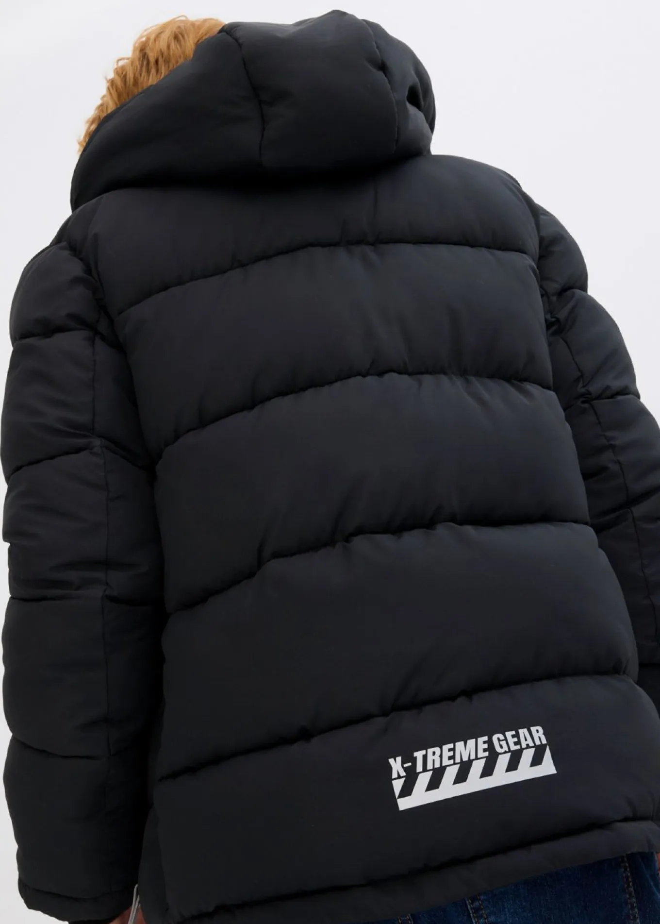 Chaqueta acolchada de invierno con forro cálido y capucha