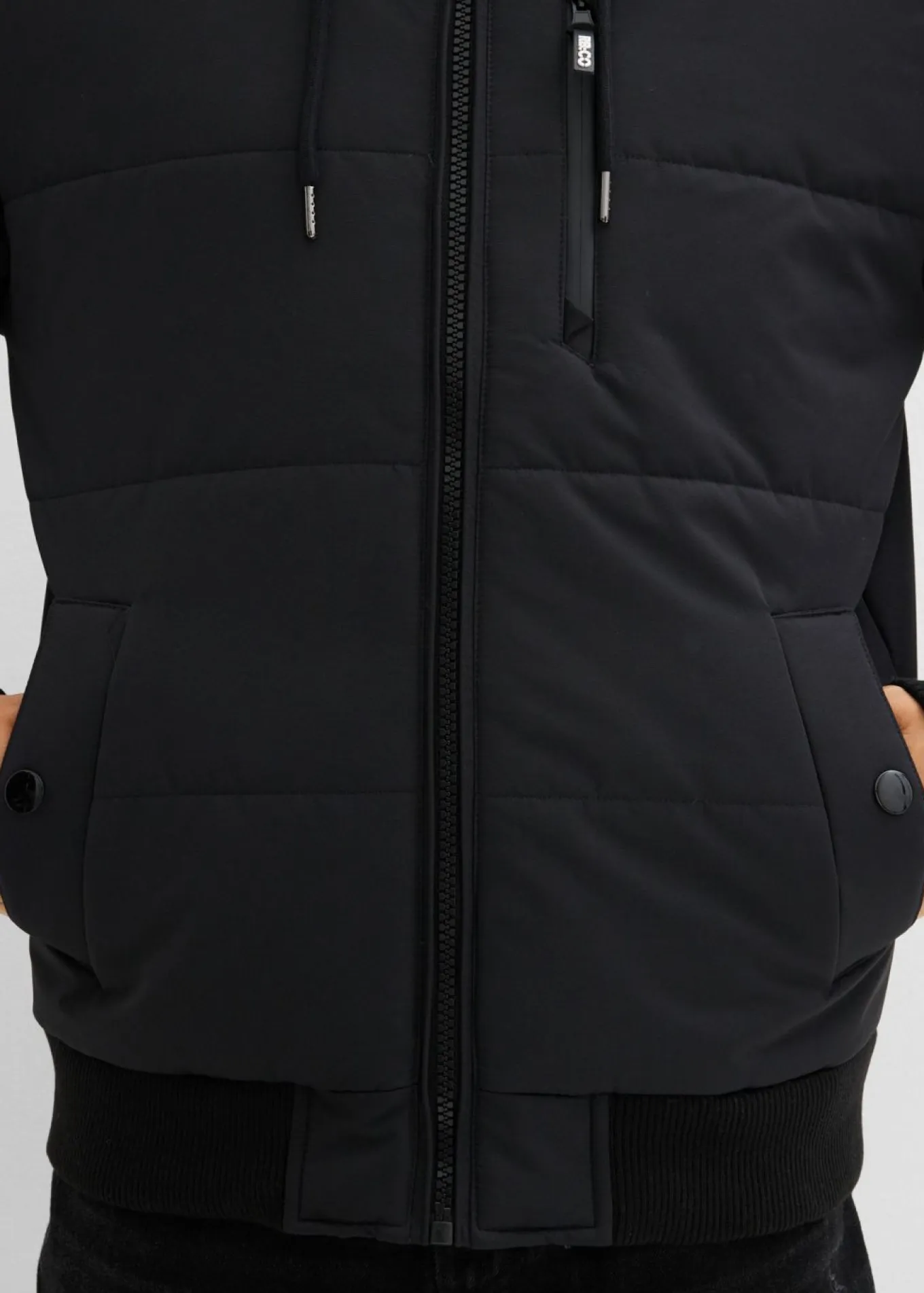 Chaqueta acolchada de invierno tipo cazadora con capucha