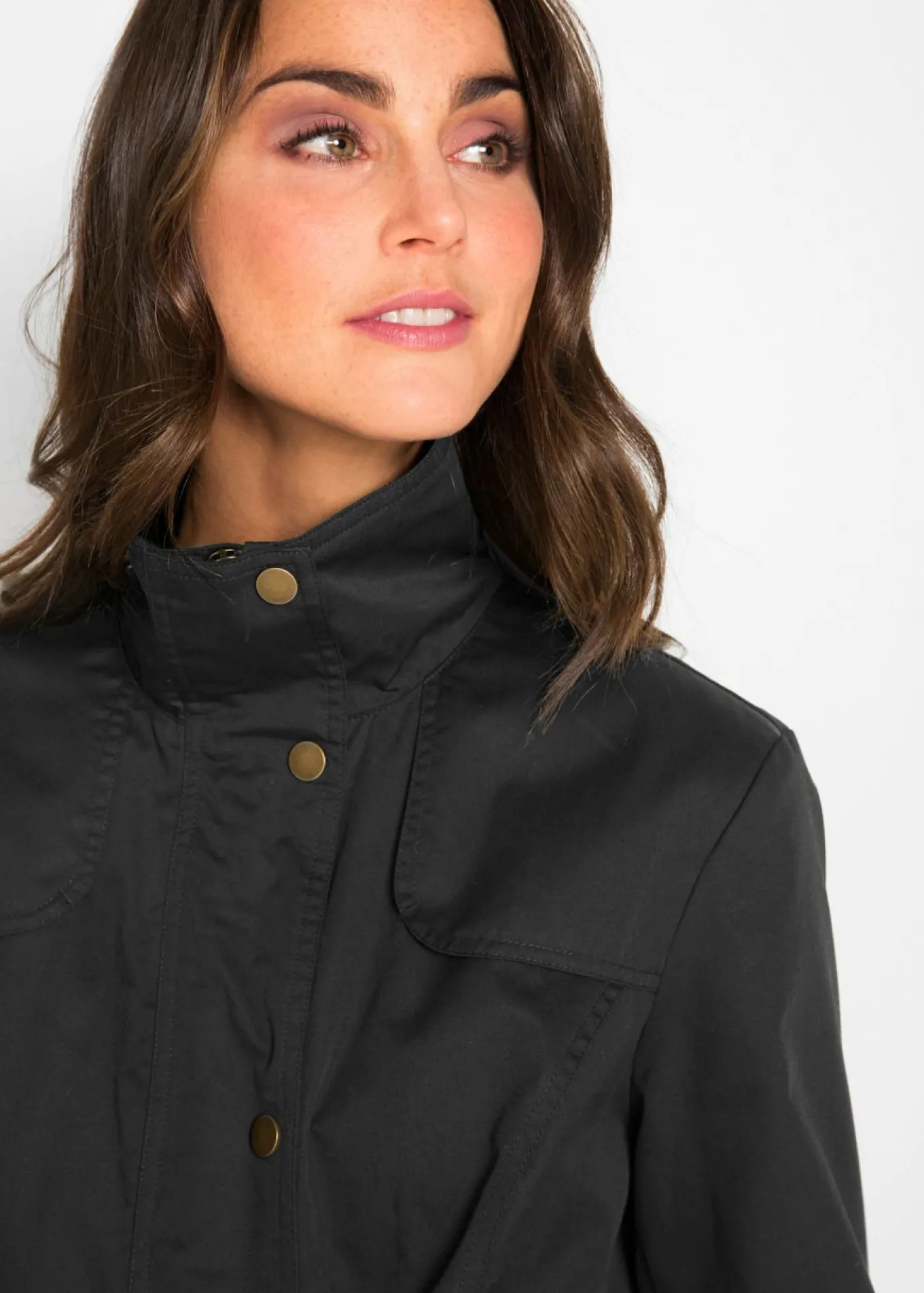 Chaqueta con cuello alto