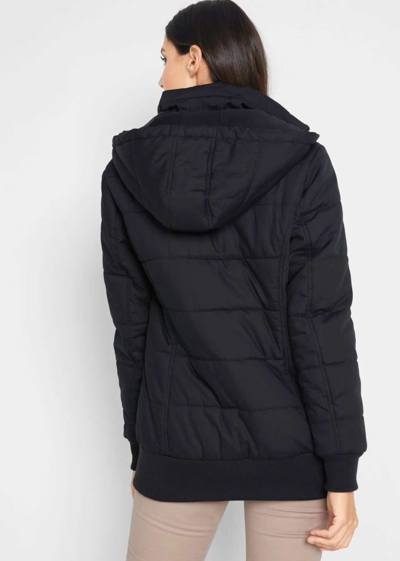 Chaqueta con detalles de piel sintética para exteriores