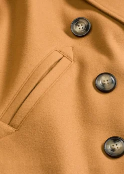 Chaqueta corta con aspecto de lana