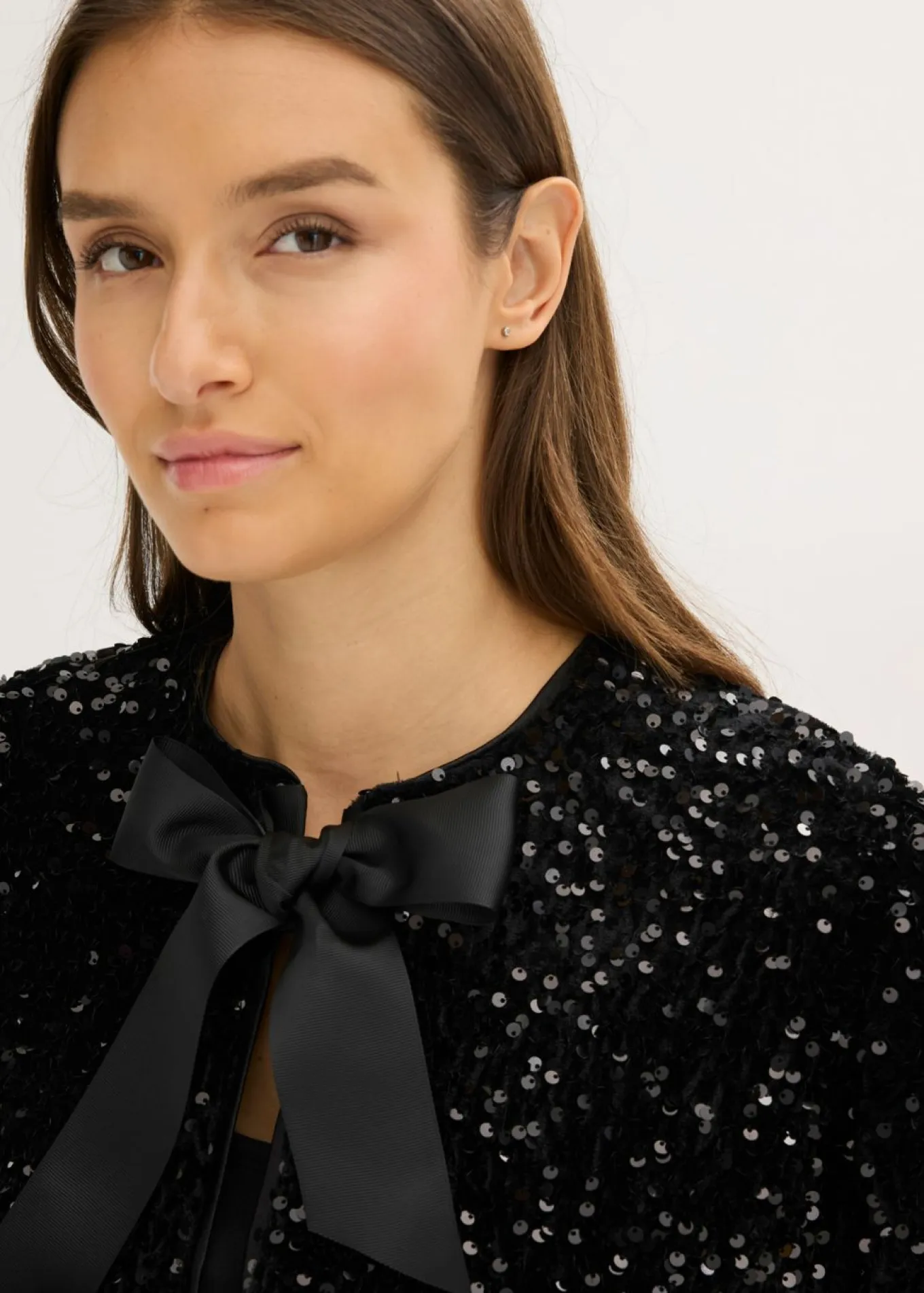 Chaqueta corta de lentejuelas