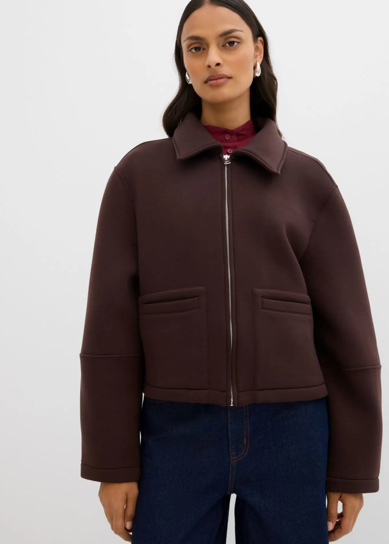Chaqueta corta de neopreno