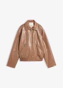 Chaqueta corta de piel sintética