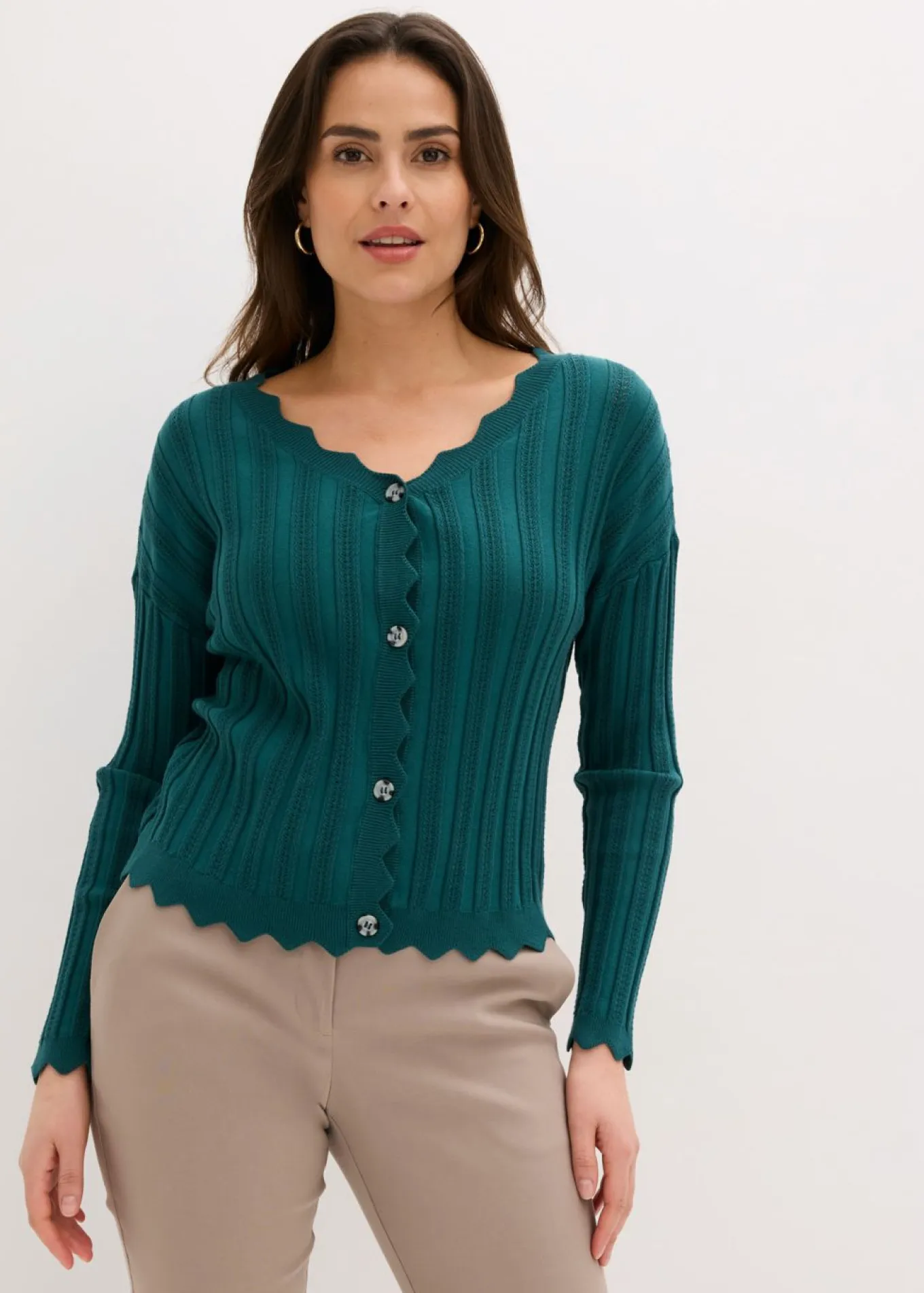 Chaqueta corta de punto ajour