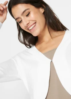 Chaqueta corta de punto con viscosa