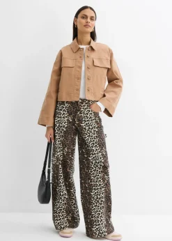 Chaqueta corta de sarga