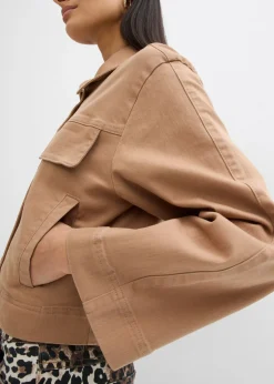 Chaqueta corta de sarga