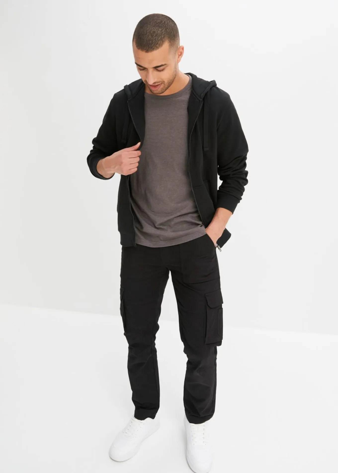 Chaqueta de chándal con capucha, regular fit