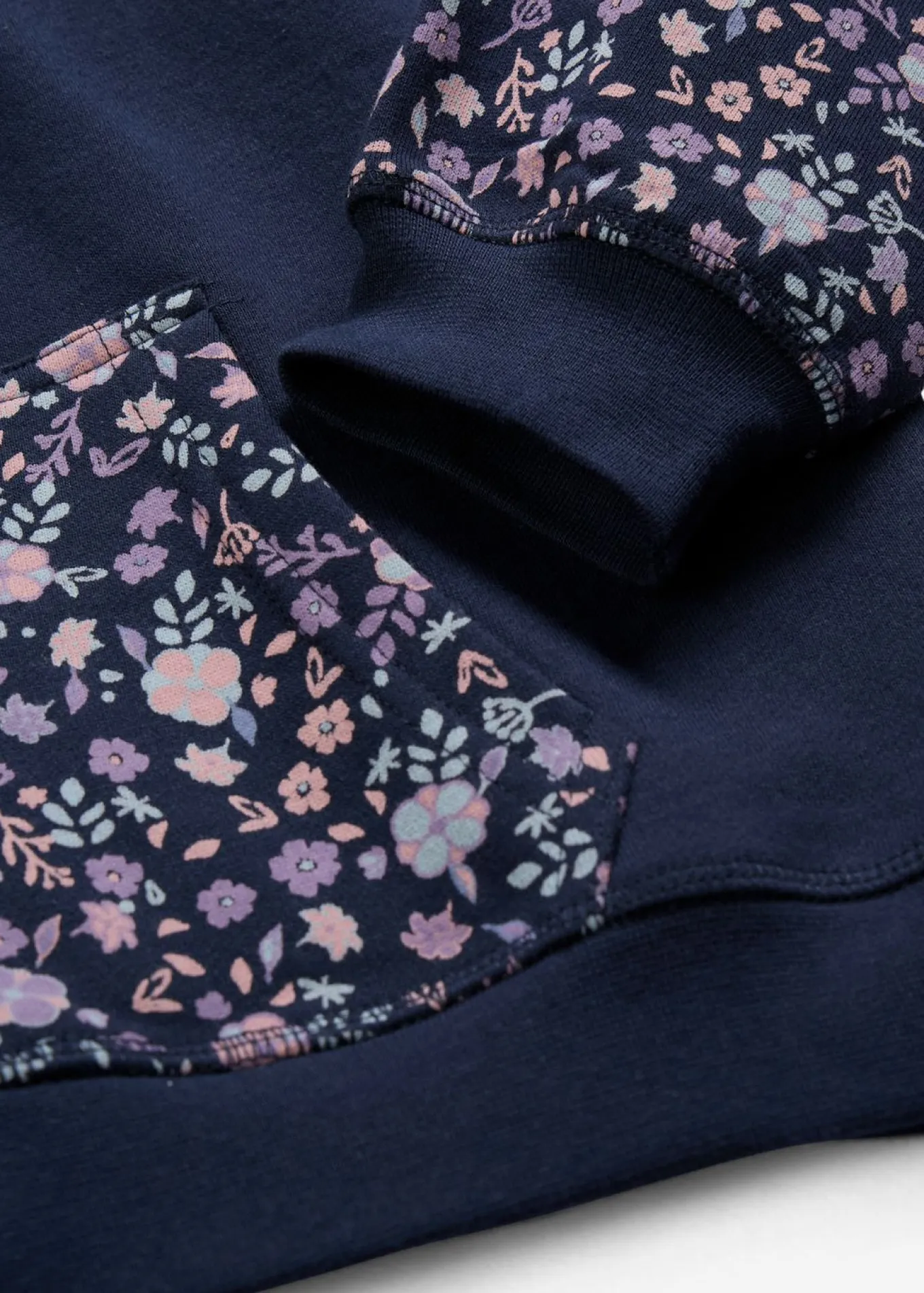 Chaqueta de chándal con capucha de algodón orgánico