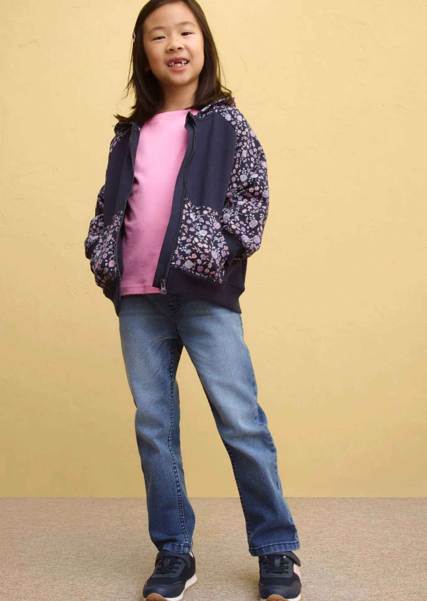 Chaqueta de chándal con capucha de algodón orgánico