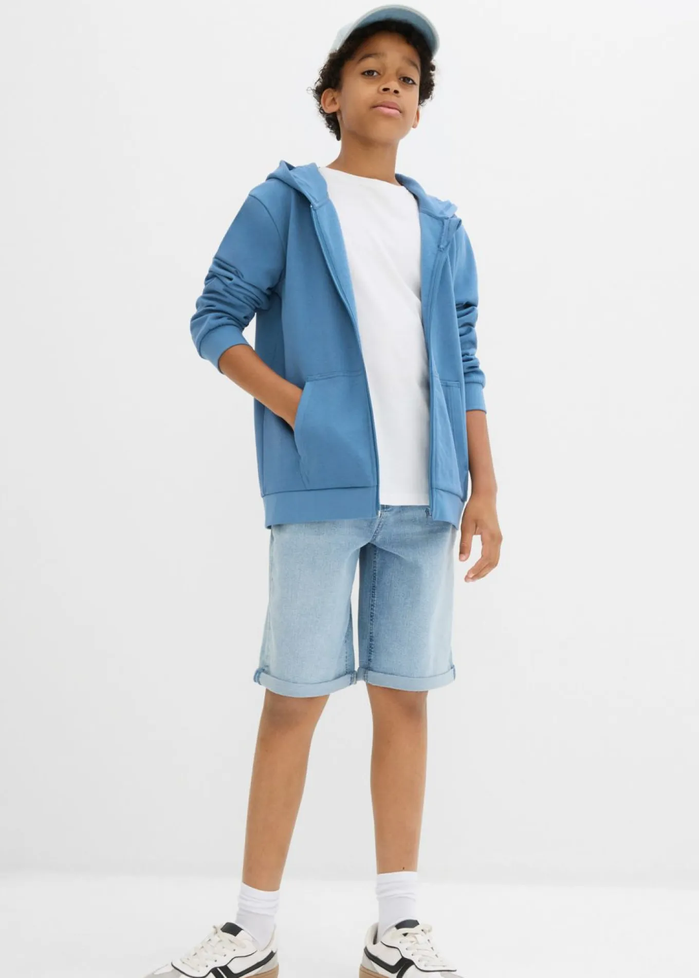 Chaqueta de chándal con capucha en suave mezcla de algodón